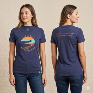 Wild Tribute Everglades National Park T-Shirt Women's Medium Purple Alligator